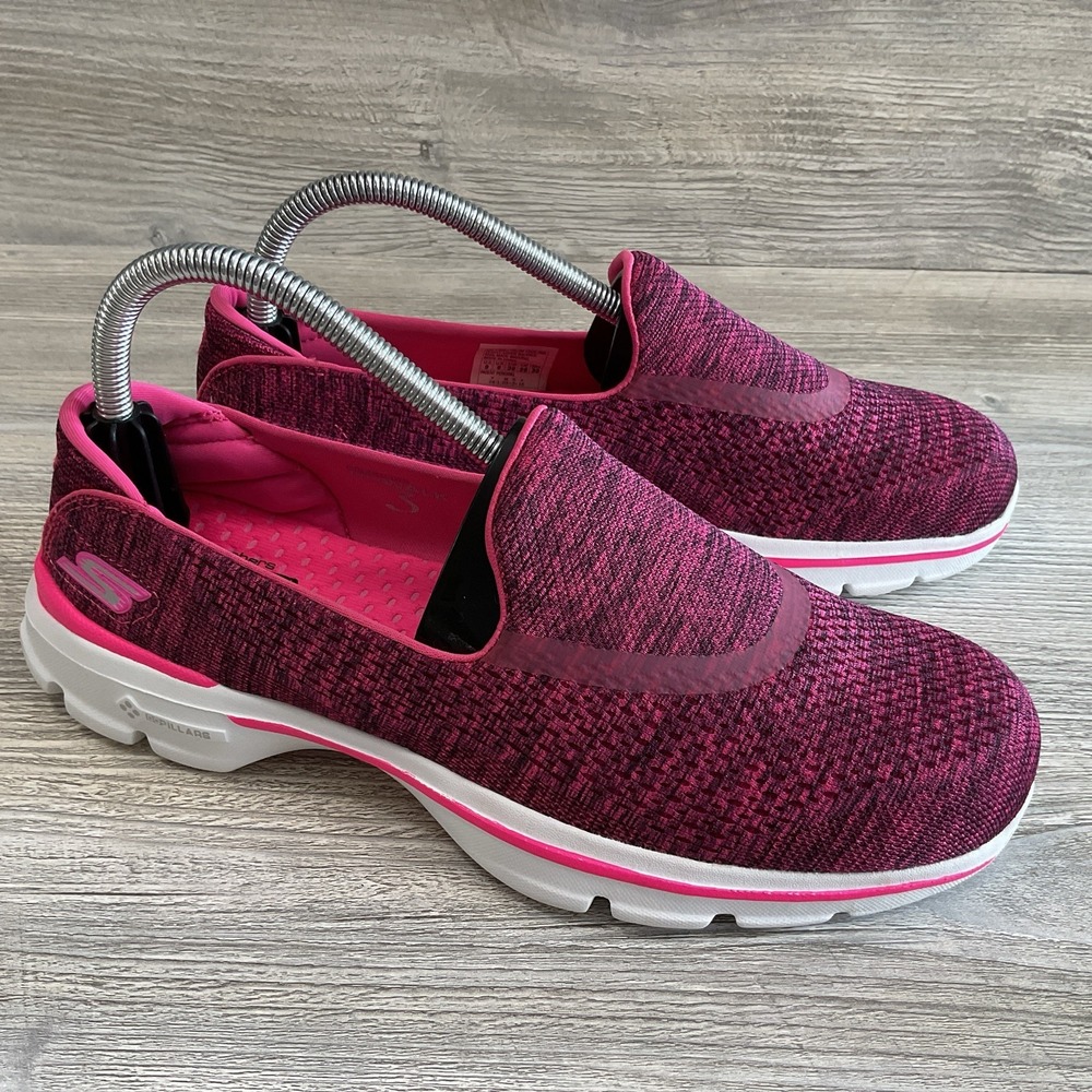 Skechers Go Walk 3 Pink 13984/PNK Women's 9 Slip On Shoes Walking Sneakers NEW